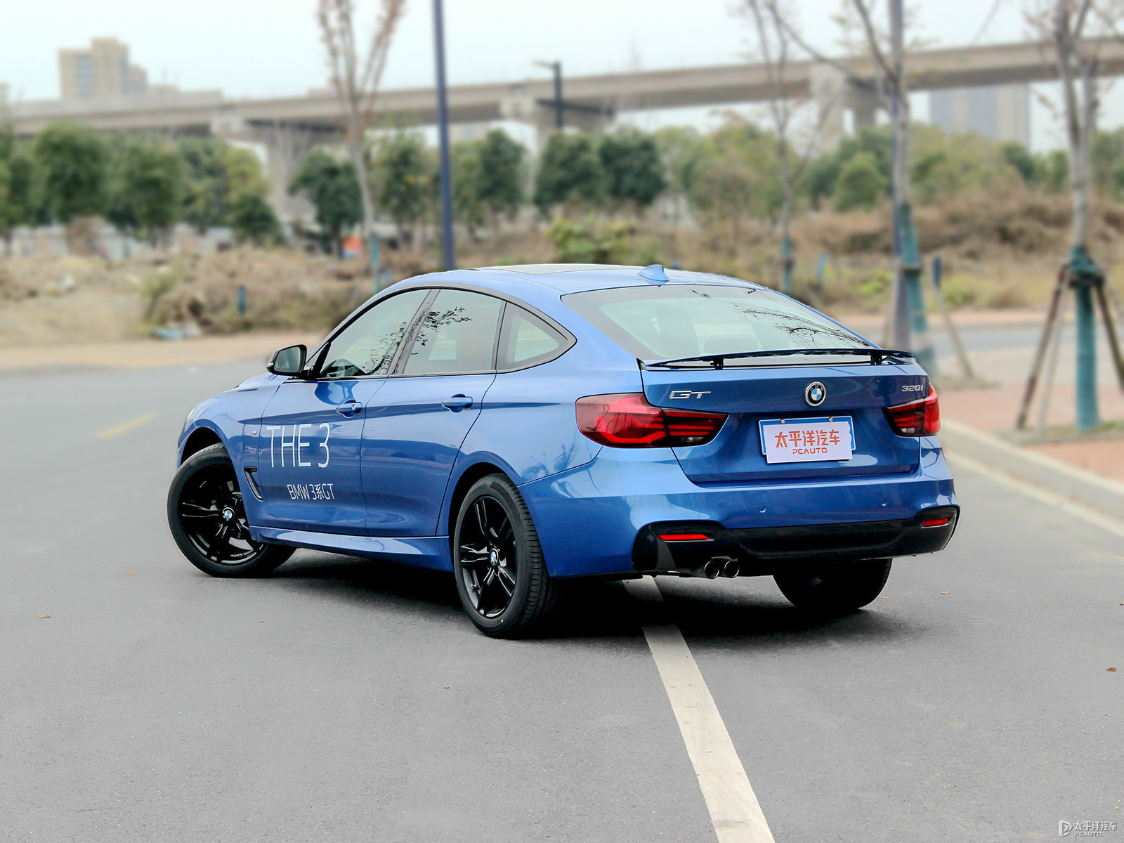 宝马3系GT 2020款 320i M运动曜夜版 融合动感与优雅的跨界美学